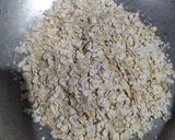 A picture of step 1 of Oats chocolate burfi.