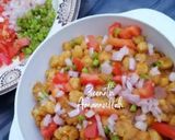 A picture of step 2 of Chole Chaat.