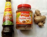 Hình bước làm 1 của món Sườn non chưng tương hột
