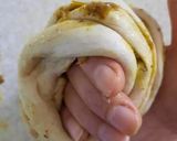عکس مرحله 2 از دستور نان روغنی (قتلمه خراسان)