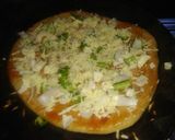 अनियन आटा पिज़्ज़ा (Onion aata pizza recipe in hindi) रेसिपी चरण 8 फोटो