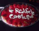 A picture of step 8 of Fruit and Jelly Custard.