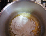 Foto del paso 2 de la receta: Pimientos de piquillo relleno de bacalao en salsa bechamel