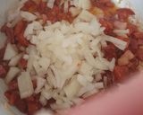 Kolbászos szalonnás paprikás krumpli /csípősen/ recept fázis 2 fotója
