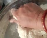 A picture of step 4 of Laadi Pav.