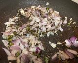 A picture of step 3 of Paneer chingari.