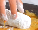 Foto langkah ke 3 dari resep Chicken Cordon Bleu.