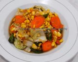 Foto langkah ke 4 dari resep Tumis Sawi Putih Wortel dan Jagung.