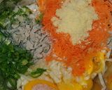 Foto langkah ke 3 dari resep Okonomiyaki Hotdog (Gluten-free).