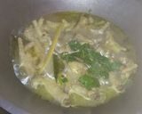 Foto langkah ke 5 dari resep Ceker Kuah Soto.