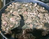 Foto del paso 2 de la receta: Quesadilla de carne asada (tortilla de Maseca recién hecha)