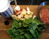 Spenótos smoothie recept fázis 1 fotója
