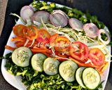 A picture of step 1 of Green Salad.
