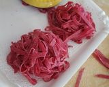 Foto del passaggio 5 della ricetta Tagliatelle alle barbabietole con carciofi,asparagi e melanzane