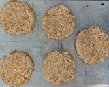 Foto del paso 4 de la receta: Galletitas veganas de banana, coco y avena🍌🥥