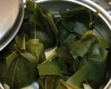 รูปขั้นตอนการทำที่ 4 ของ หมกเห็ดเข็มทองใส่ไข่