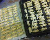 Foto langkah ke 5 dari resep Kastengel sederhana Rasa Mewah.