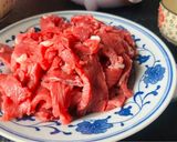 Foto langkah ke 1 dari resep Beef HotPot.