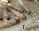 Foto del paso 3 de la receta: Tirabuzones o pestiños de azúcar