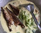 Foto langkah ke 4 dari resep Ikan Layang Kuah Santan.