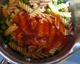Sweet Chilli Salmon with Pasta and Peas recipe step 3 photo