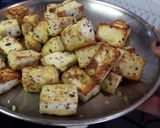 A picture of step 2 of Chilli masala tofu (healthy stated).