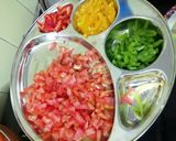 વેજ. પીઝા(Veg. Pizza Recipe in Gujarati) રેસીપી સ્ટેપ1ફોટો