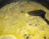 Foto langkah ke 8 dari resep Opor Ayam Bumbu Kuning.