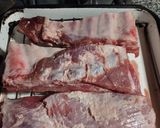 Foto del paso 1 de la receta: Pechito de cerdo con barbacoa, papas cremosas y ensalada