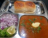 A picture of step 4 of Pav Bhaji.
