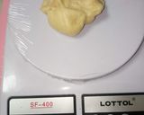 Foto langkah ke 5 dari resep Roti Isi Daging.