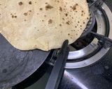 A picture of step 8 of Chupri Roti.