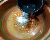 A picture of step 4 of Imli or khajoor ki chutney.
