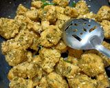 A picture of step 4 of Oats Palak Muthiya.