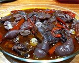 Foto del paso 4 de la receta: Cerdo al Malbec con papas doradas en finas hierbas