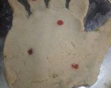 A picture of step 2 of Khooni panjaa.