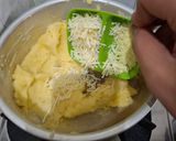 Foto langkah ke 6 dari resep 🧈 Creamy Mashed Potato. Pendamping Steak Ala Resto 🥔.