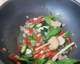 Foto langkah ke 6 dari resep Tuna Jamur Kecap Pedas.