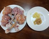 Hình bước làm 1 của món Miso gà cay