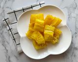 Foto langkah ke 3 dari resep Singkong Goreng Mentega.