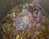 Foto del paso 2 de la receta: Judías blancas cocidas con langostinos y espinacas