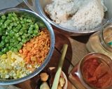 Foto langkah ke 1 dari resep Nasi Goreng Kari Vegan.