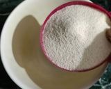 A picture of step 1 of Cremalized Semolina Dessert.