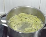 Foto del paso 2 de la receta: Hojas de olivo con espinacas (Foglie di ulivo agli spinaci