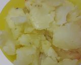 A picture of step 2 of Classic homemade beetroot burger recipe.