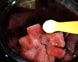 A picture of step 3 of Watermelon juice.