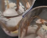 A picture of step 2 of Butterscotch Banana Shake.