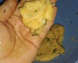 A picture of step 5 of Potato Bolls.