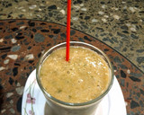 A picture of step 4 of Banacucumber smoothie.