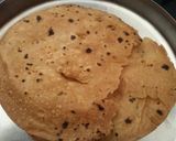 તળેલી રોટલીનો ચેવડો(fried roti chivda recipe in gujarati) રેસીપી સ્ટેપ1ફોટો
